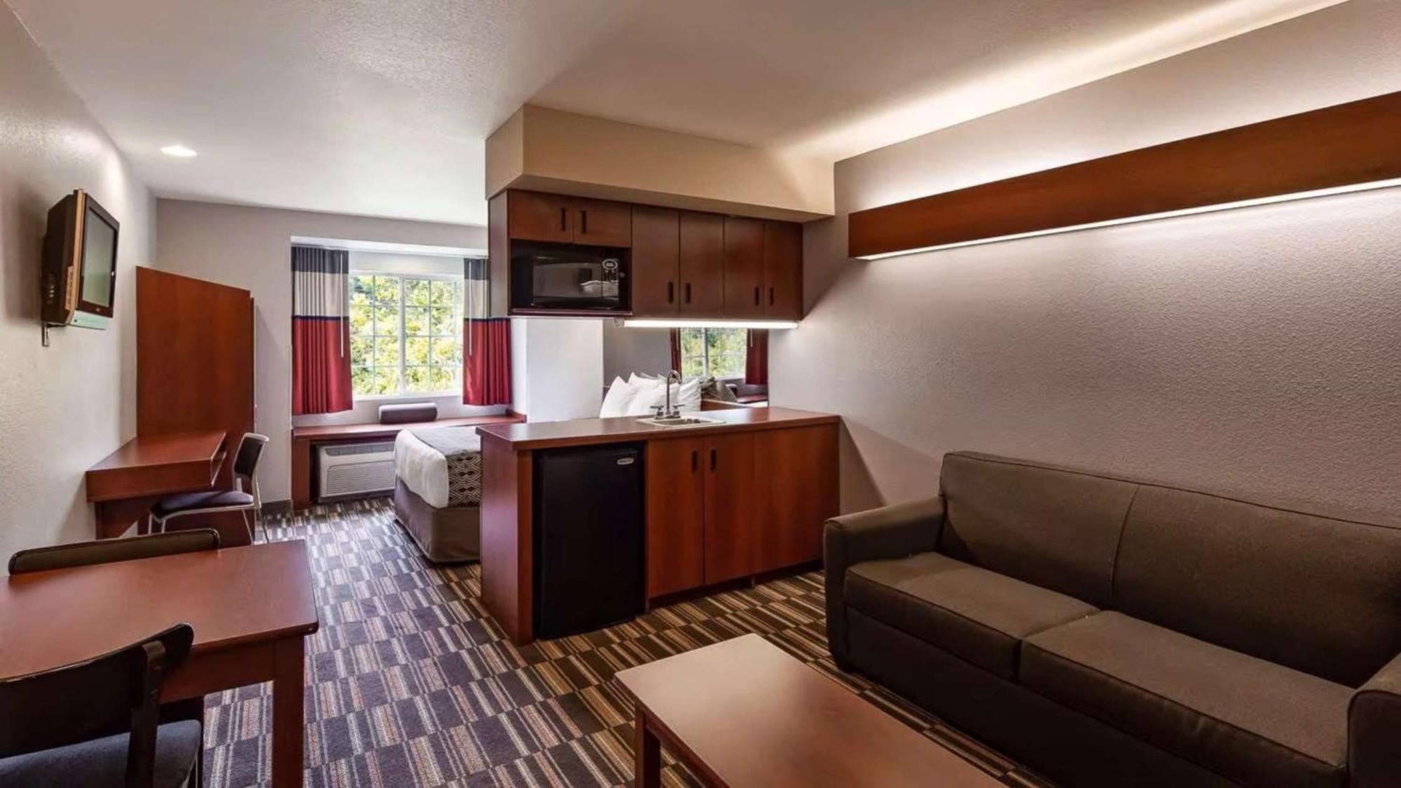 Sonesta Essential Morgantown Hotel Exterior photo
